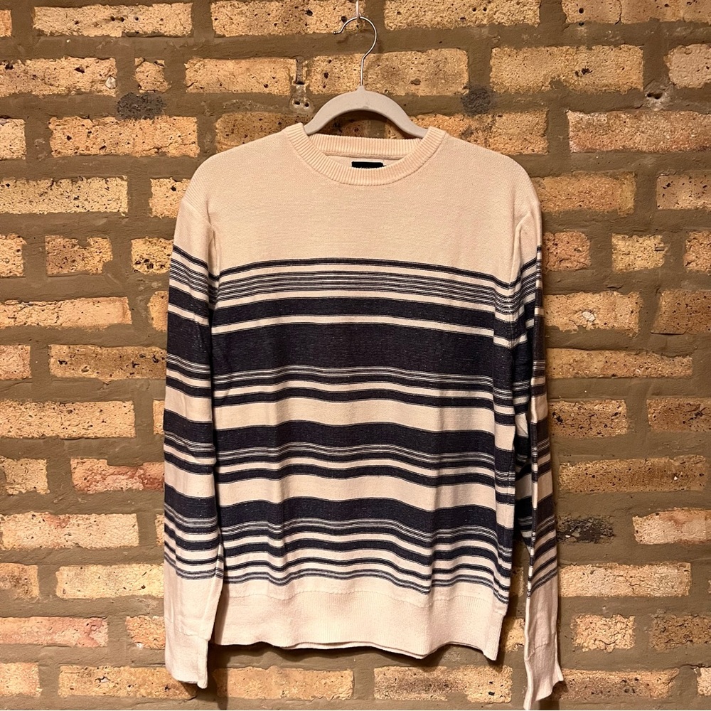 J. Crew men’s lightweight sweater; Size L; navy,cream stripes